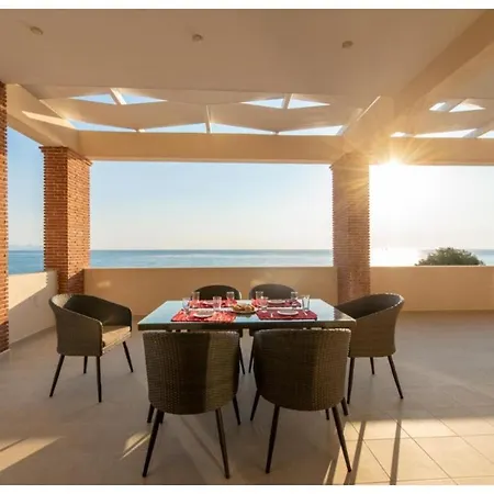 Villa La Perla Superior
