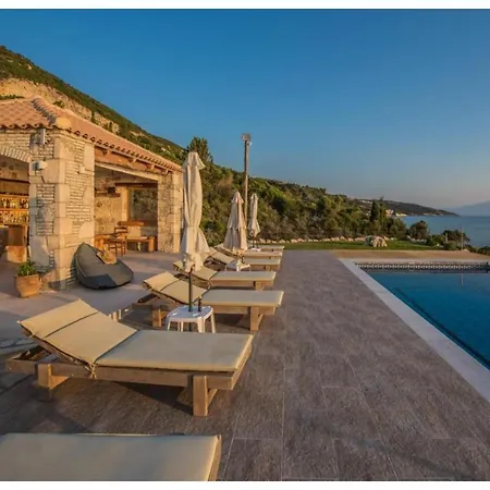 La Perla Superior Villa